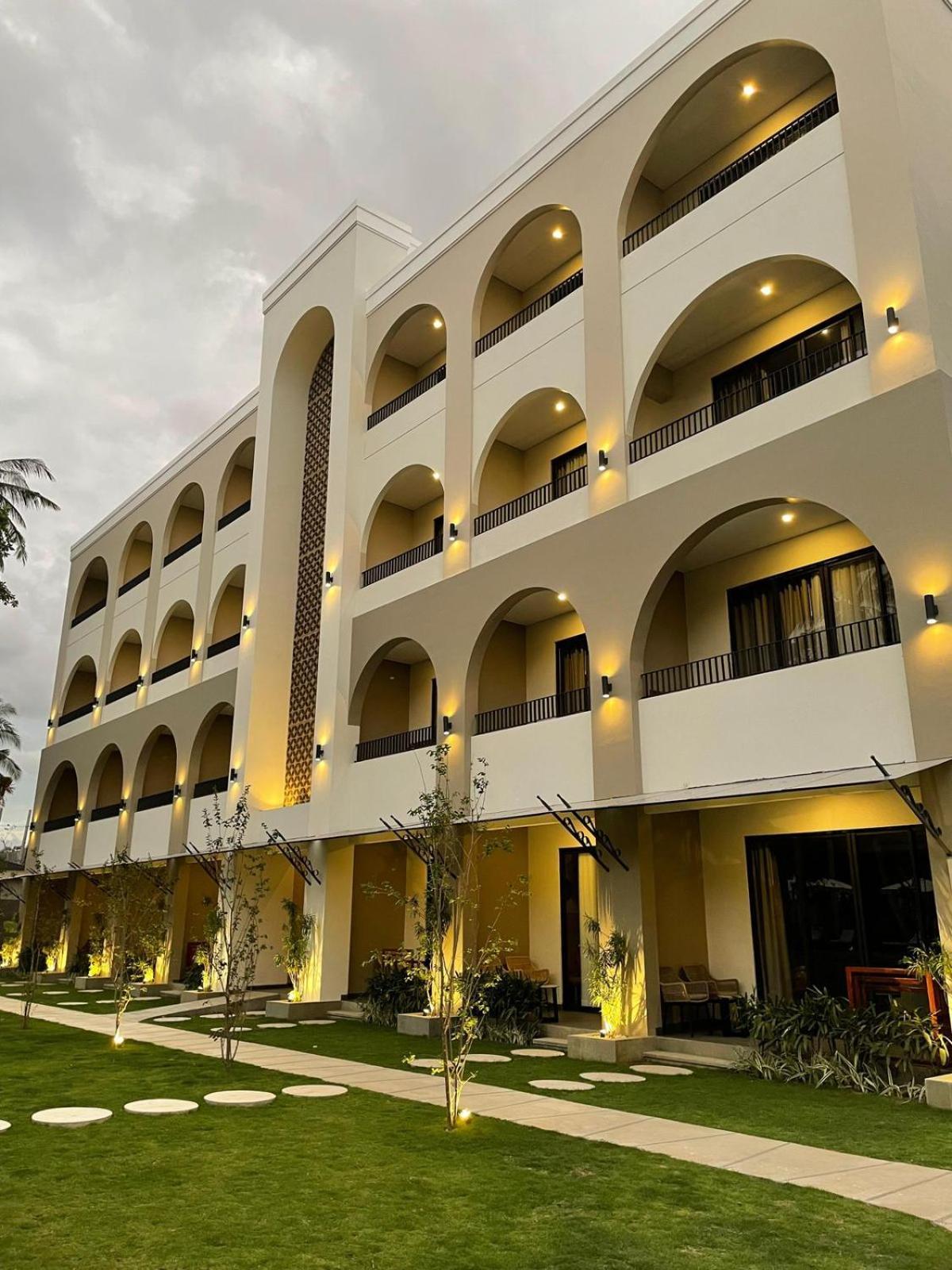 Sima Hotel Kuta  Экстерьер фото